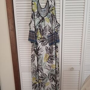Kim Rogers Black and White Patterned Maxi Dress
